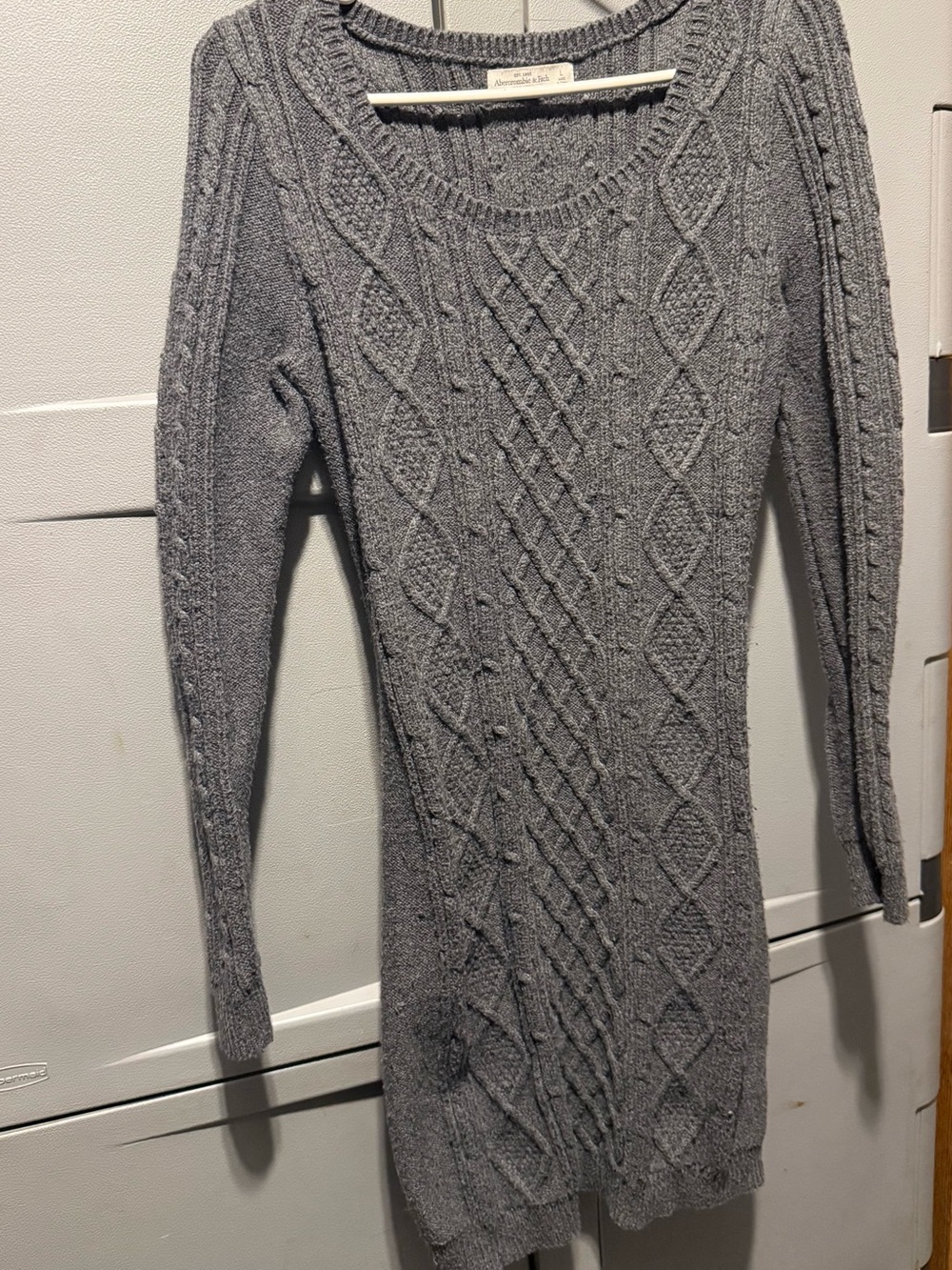 Abercrombie & Fitch Gray Cable-Knit Midi Sweater Dress